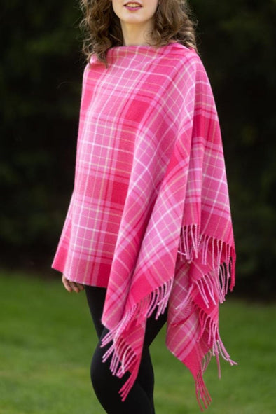 Tartan Poncho (Curaidh - The Official Pink Ribbon Tartan)