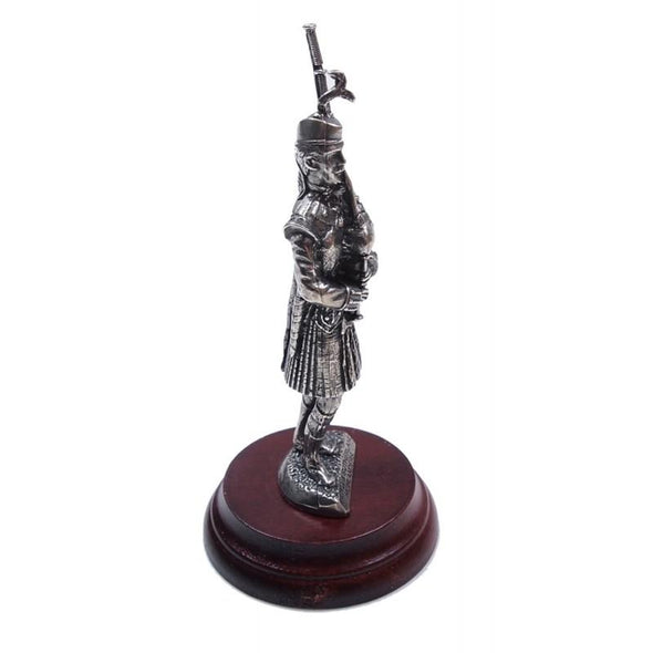 Argyll & Sutherland Highlanders Figurine