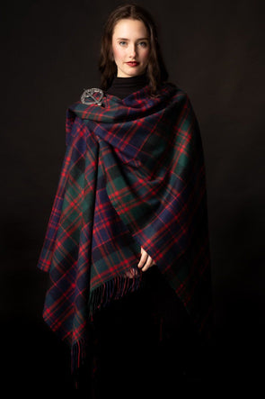 HIGHLANDER RUANA – Great Scot