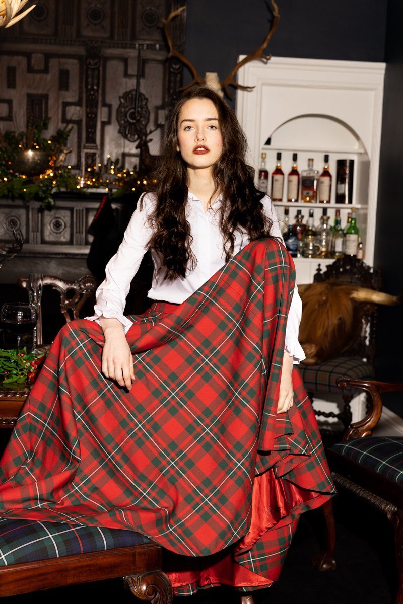 Short plaid skirt hi-res stock photography and images - Alamy
